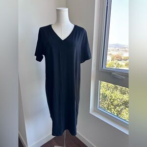 Eileen Fisher Black V-Neck t-shirt Dress